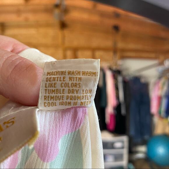 Vintage Gold Label Victoria’s Secret Sleep Shirt Size Medium - Picture 7 of 7